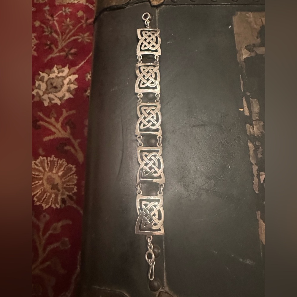 Vtg 925 Sterling Silver Bracelet, Celtic Bracelet, 8" St. Courage Knot 35grams!